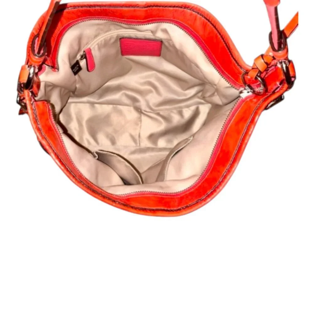 Coach Pre-loved Chelsea Katarina Signature Hobo Bag